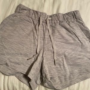 Lululemon on the fly shorts